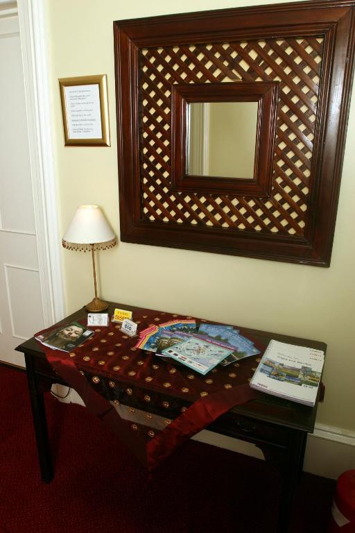 Grampian Hotel Dundee Bagian luar foto
